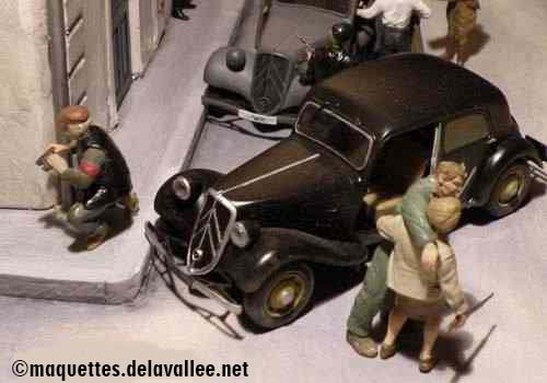 Libération de Paris 1944 - Traction Citroën et FFI