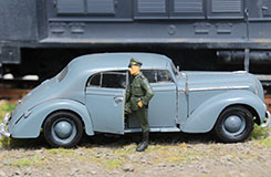 Maquette 185 - Opel Admiral berline